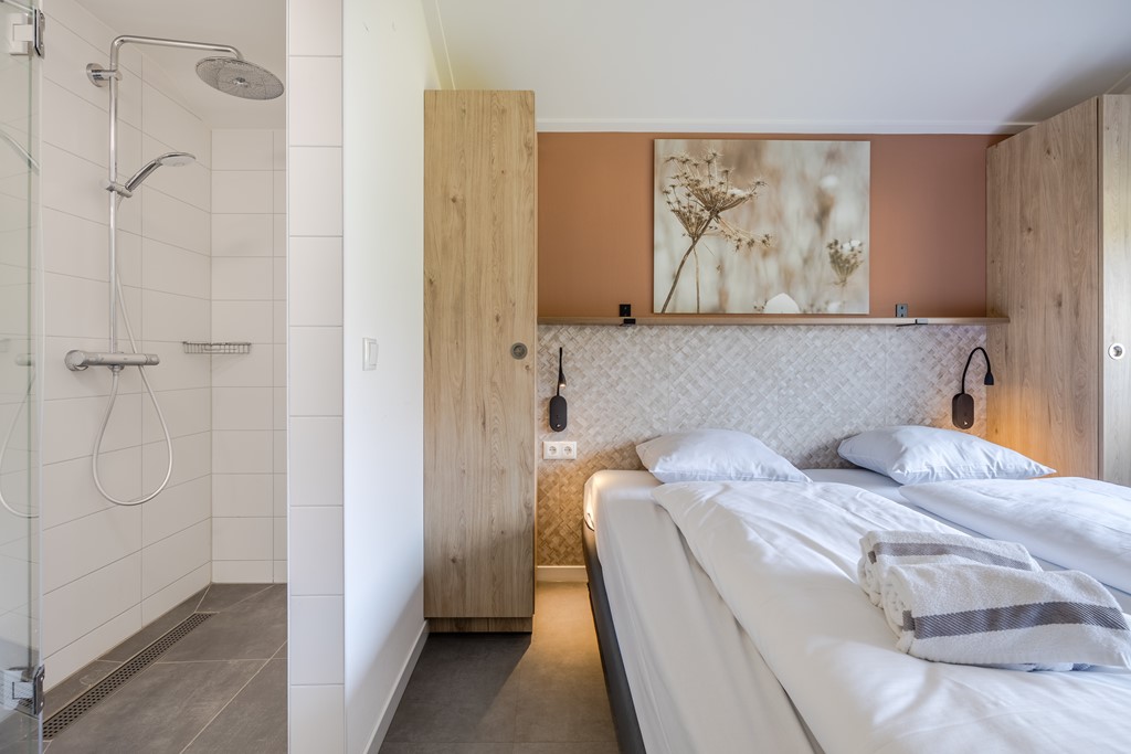 Zeebad-Watervilla-Luxe-8-402- 06.jpg